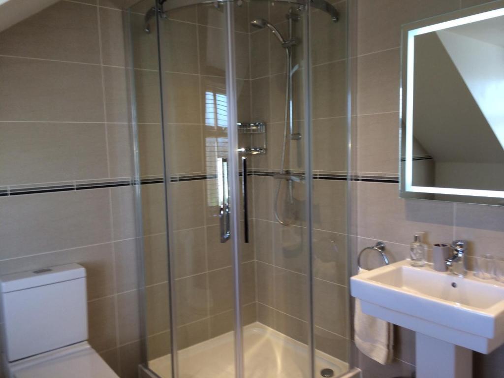 2 The Rocklands Bed & Breakfast Birkenhead Room photo